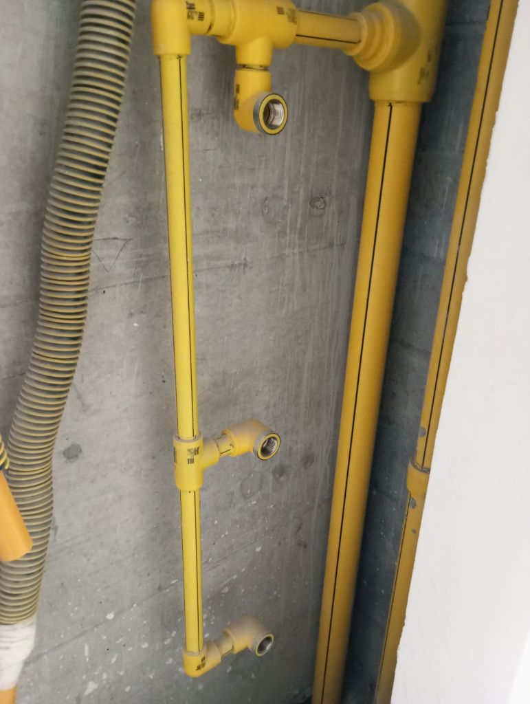 Tubulação de gás amarela - Instalação completa