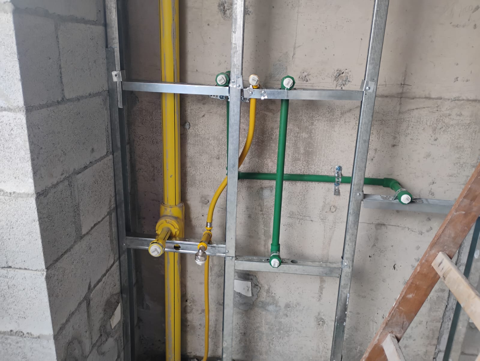 Pressurização de Rede Hidráulica